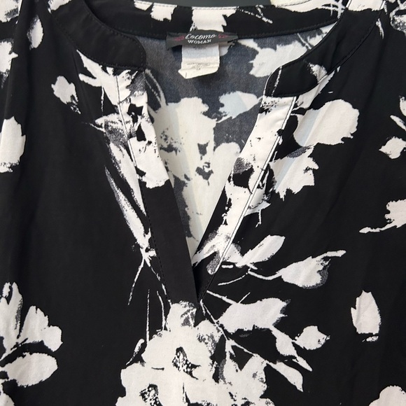 NWOT Cocomo Black & White Floral Hi/Lo Top - Picture 6 of 6